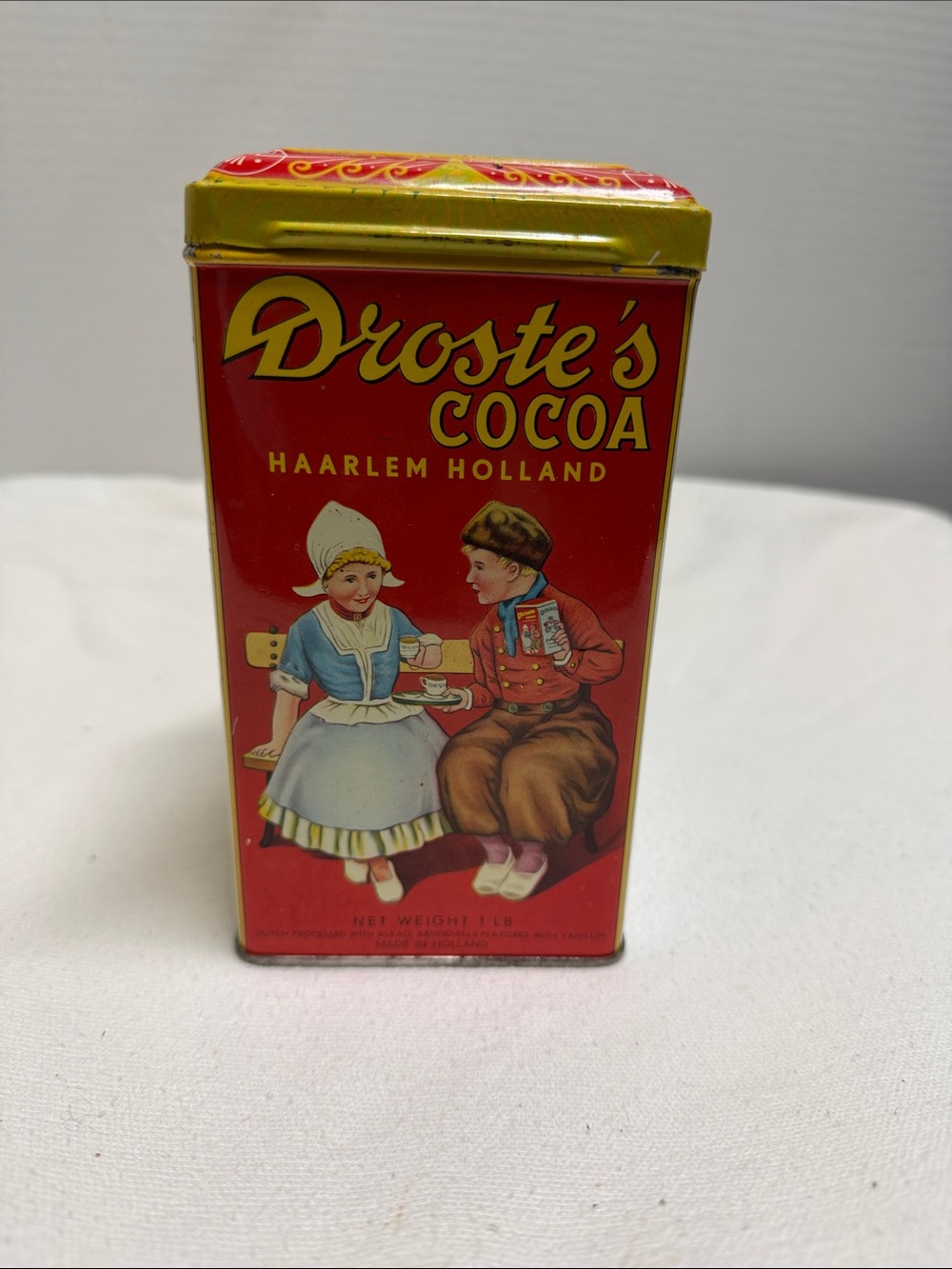Cocoa Vintage Red Decorative Tin - Droste
